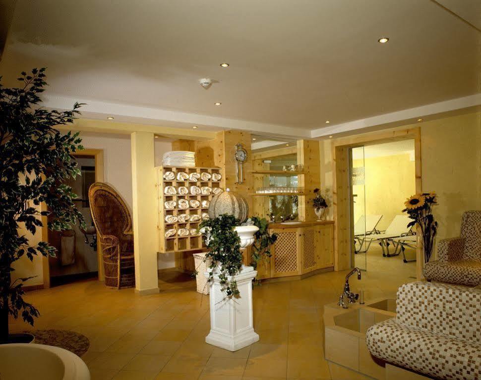 Apart Hotel Sonnhof Ladis Exterior photo