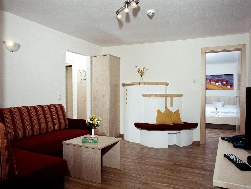Apart Hotel Sonnhof Ladis Exterior photo